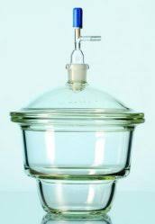 Exsiccator with plastic inlet and valve