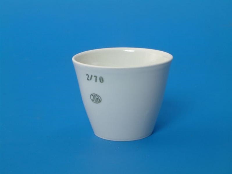 Porcelain crucible medium, glazed