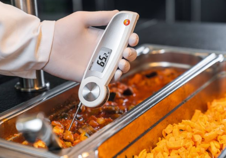 Termometr cyfrowy penetracyjny wodoodporny 104 - 8