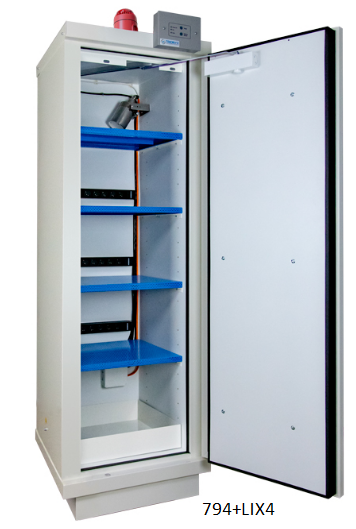 Szafa na akumulatory 790+LI - 8